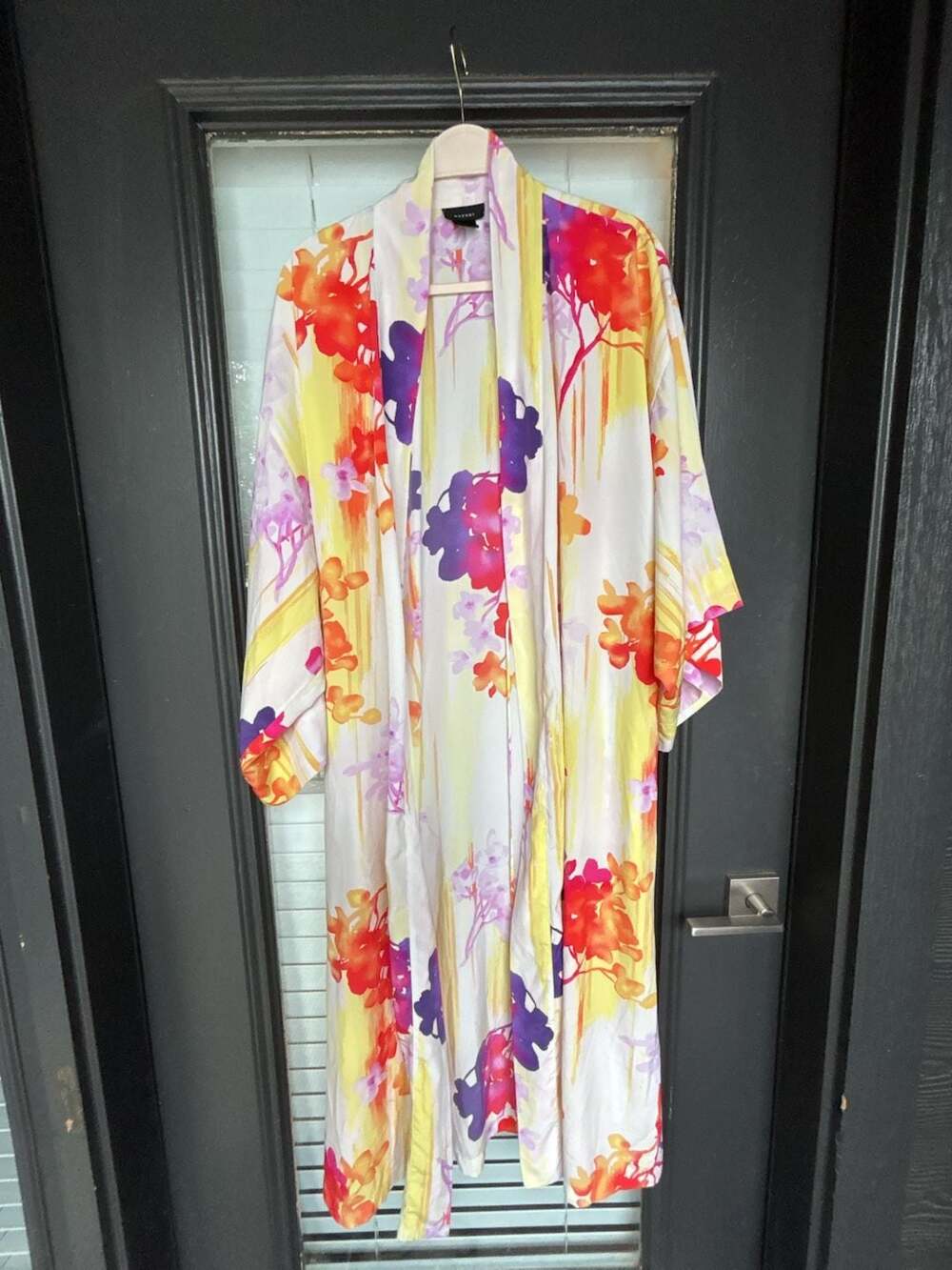 Natori Floral Kimono Robe Size M Multi Color Satin Long
